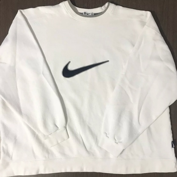 White vintage nike crewneck Clearance